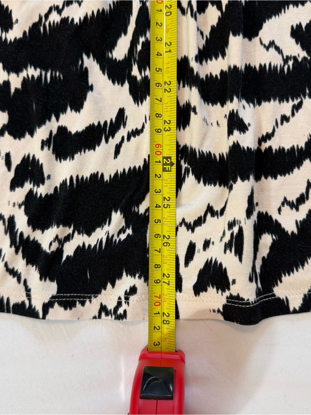 Old Navy Black and Cream Animal-Print Tank, Size M - Picture 2 of 7